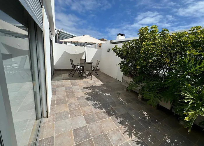 Casa La Familia